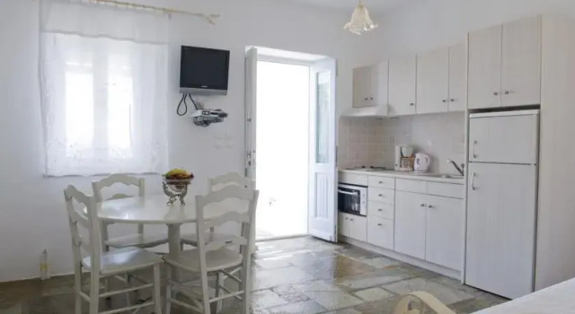 Agrabeli Mare Apartments, Prenota Appartamento Ambelas Paro