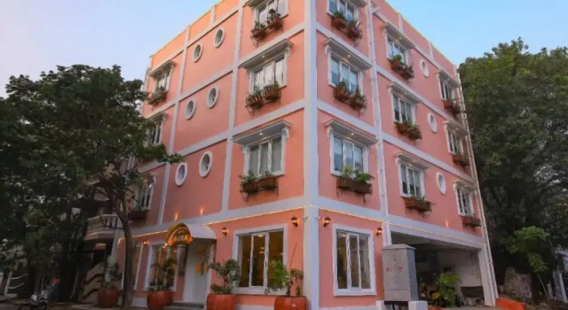 Hotel Aura by Woco Stays, Забронировать Отель Отели Пондичерри 3 звезды, 3*