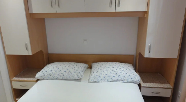 Ivo - Makarska, Забронировать Апартаменты/квартира Апартаменты Макарска, рядом с Набережная Рива (Макарска), Апартаменты/квартира