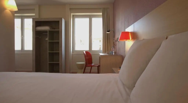 Трёхместный номер Standard ibis Styles Le Puy en Velay