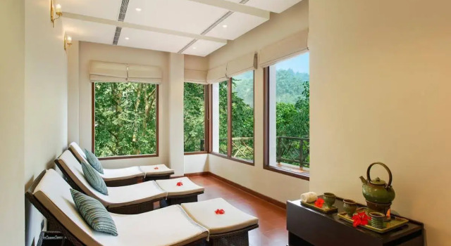 Corbett Gateway Resort & Spa, Rezerwuj Ośrodek wypoczynkowy Hotele w Uttarakhand z basenem, Basen