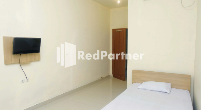Номер Standard Reddoorz Syariah at Pondok Bintang Jalan Biring Romang Makassar