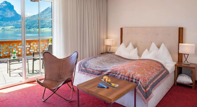 Двухместный номер Standard с балконом и с видом на озеро Hotel Seevilla Wolfgangsee