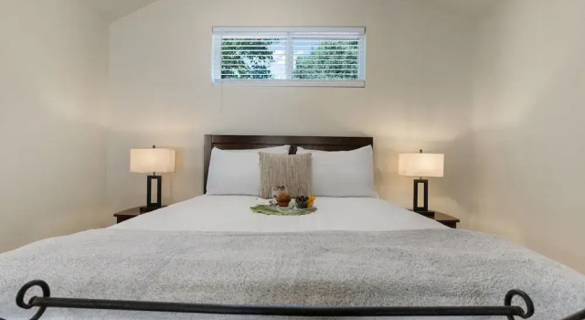 Kleines Hauschen - Cozy Hideaway 6 min to Downtown