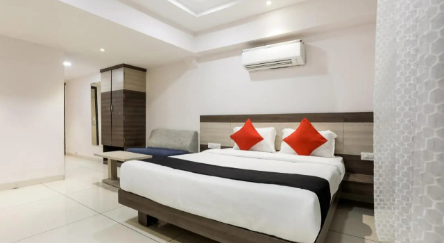 FabHotel Pishori Inn