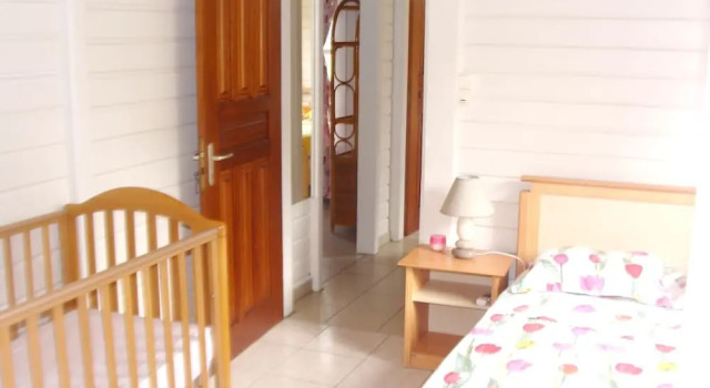 House with 2 Bedrooms in Le François, with Enclosed Garden And Wifi - 20 Km From the Beach