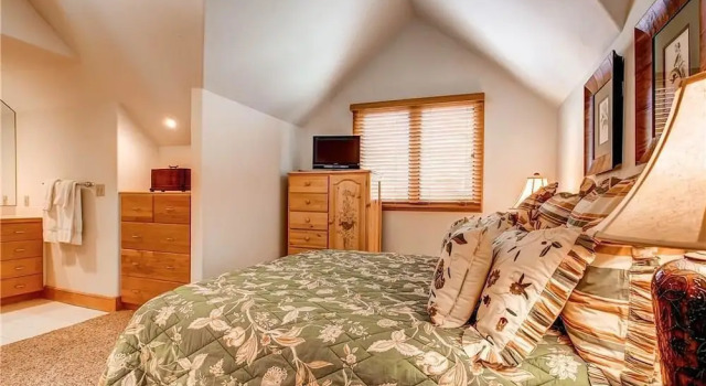 Aspen Ridge 4