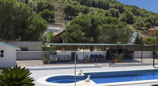 Коттедж Casa Pinos de Picasso