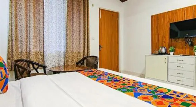 Hotel Global Corporate Noida, Забронировать Отель Нойда штат Уттар-Прадеш