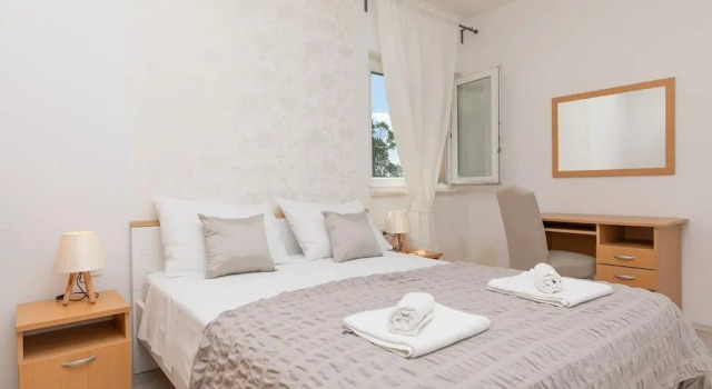 Apartments Villa Carica B&B, Rezerwuj Apartament Omiš Split Region
