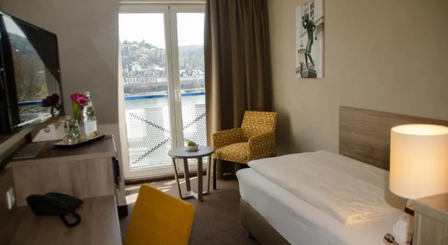 Одноместный номер Standard с видом на реку Hotel Morjan