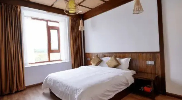 Люкс Hexin New Chinese-Style Hotel (Cultural Square Branch)