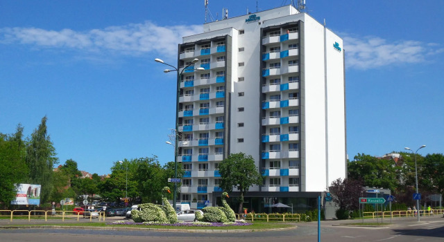 Aparthouse Nad Parsętą Szpitalna 7, Забронировать Апарт-отель Отели Колобжега с бассейном, рядом с New Old Town, Бассейн