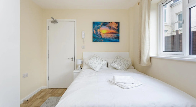Blackberry - Stylish Self-Contained Flats in Soton City Centre, Забронировать Отель Отели Англии 3 звезды, 3*