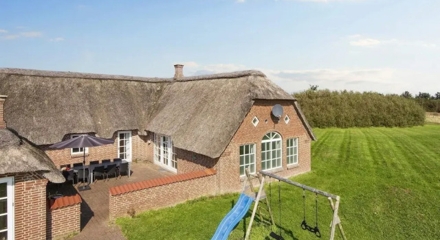 Коттедж 4 star holiday home in Ulfborg