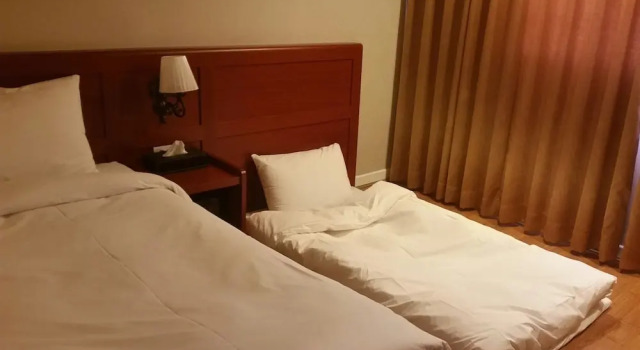 Одноместный номер Standard Anmyeondo Plaza Hotel