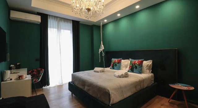 Люкс Aron Only Suites Bed and Breakfast
