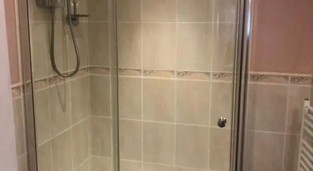 Standard Kolmen hengen huone Jasmine House