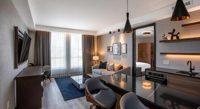 Люкс c 1 комнатой The Glenmark, Glendale, a Tribute Portfolio Hotel