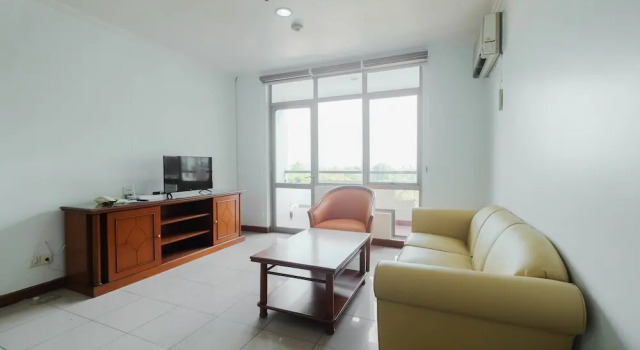 Fully Furnished and Cozy 2BR at Pondok Klub Villa Apartment, Book Apartment Jakarta Jakarta Province