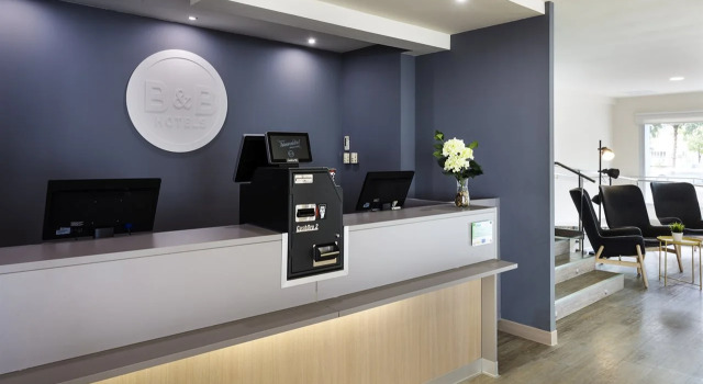 B&B HOTEL Figueres, Забронировать Отель «постель и завтрак» Фигерас Alt Empordà