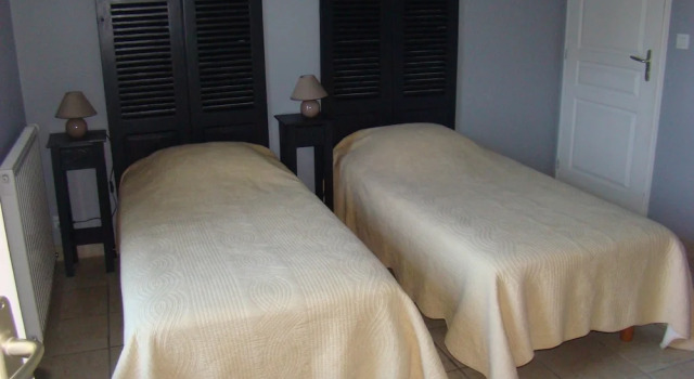 Chambres d'Hotes Les laitières, Rezerwuj Bed and Breakfast Beaurepaire 