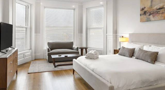 Апартаменты Charlesgate Suites