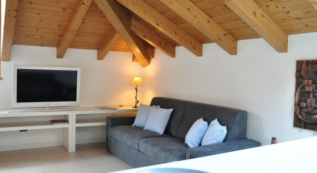 Comoholidays - Como Borghi, Prenota Hotel Hotel a Como con parcheggio, Parcheggio