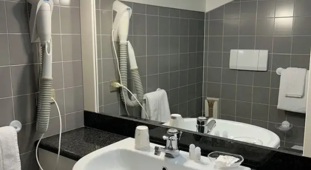 Двухместный номер Standard с балконом и с видом на горы Hotel Continental