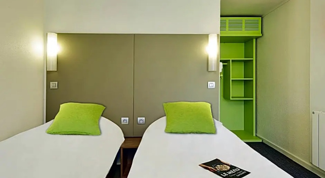 Трёхместный номер Standard Campanile NATURE - Aix Les Bains
