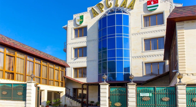 Arstaa Hotel