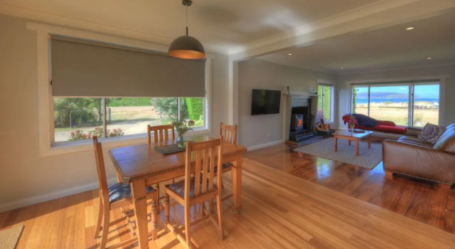 Essentially Tas Dover, Prenota Hotel Dover Huon Valley