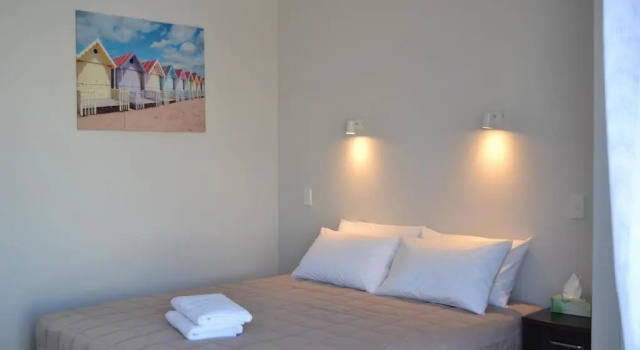 Студия 319 Addington Motel