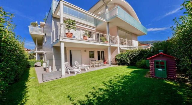 Private Garden in Paradise