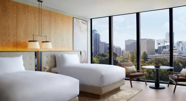 Четырёхместный номер Deluxe The Ritz-Carlton, Perth
