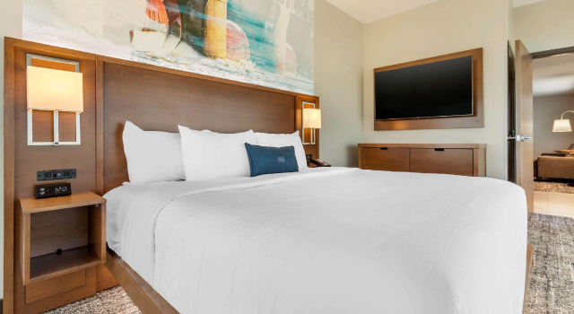 Двухместный люкс Holiday Inn Express Bettendorf - Davenport NE by IHG