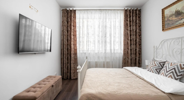 Cozy 1-bedroom apartment 42m in a new modern residential complex Varshavskaya Life, Book Apartment Moscow Russia