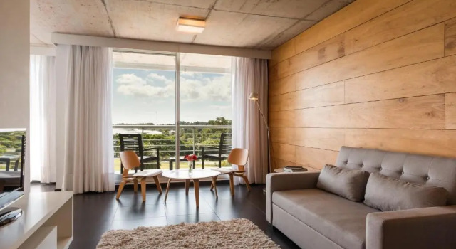 Люкс с видом на реку Costa Colonia - Riverside Boutique Hotel