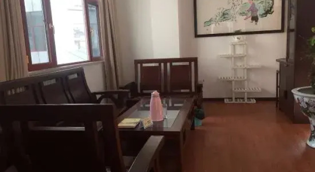 Pu'er Runlanxin Inn, Buchen Sie Hotel Hotels in Yunnan mit Parkplatz, Parkplätze