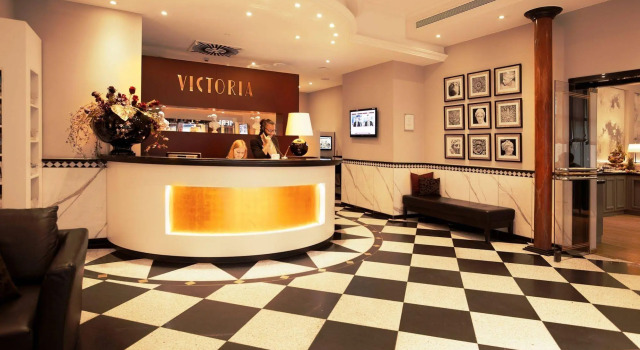 Victoria Hotel