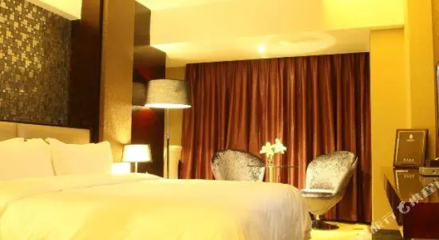 Kelly Hotel (Qinzhou Nianfeng Square), Varaa Hotelli Qinzhou Guangxi