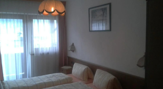 Gästehaus Riml, Rezervați Hotel Hoteluri în Tirol cu parcare, Parcare