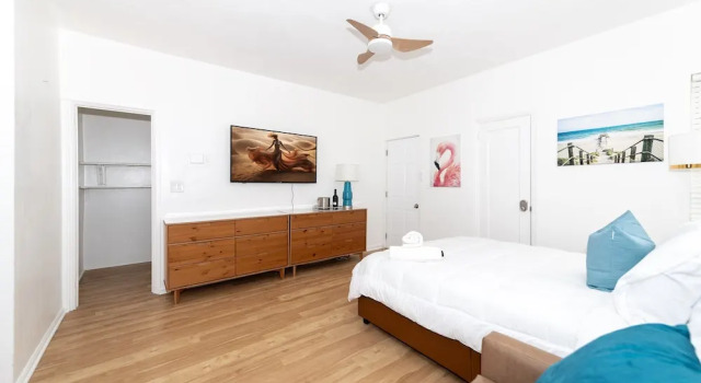 Студия 545 Michigan Avenue Apartments