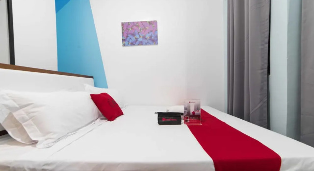 Reddoorz @ Padre Gomez Davao, Забронировать Отель Отели в центре Давао, в центре