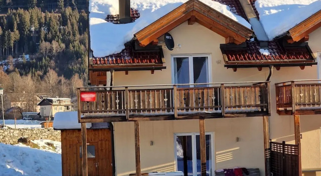 Chalet in Koetschach-mauthen ski Area, Rezerwuj Chalet Hotele w Karyntia z parkingiem, Parking