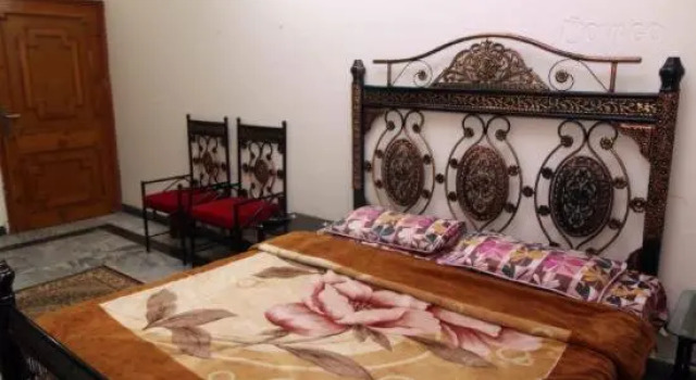 UK Lodge, Boek Hotel Hotels en accommodaties in G-9 Sector, Hotel
