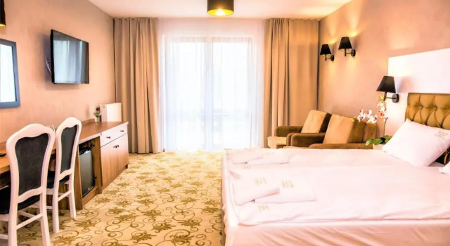 Четырёхместный номер Standard Amber Park Spa