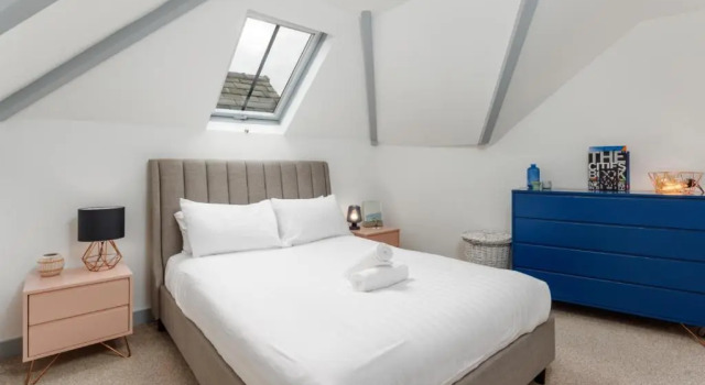 Air Host and Stay - The Scouse House - Quirky 2 bedroom mews house mins from Sefton Park