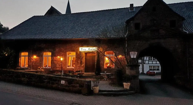 Hostel Burg Hausen, Забронировать Отель Отели Хаймбах с парковкой, Парковка