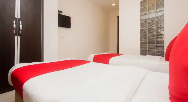 Hotel GK Residency By OYO Rooms, Забронировать Отель Отели штата Махараштры с завтраком, Завтраки